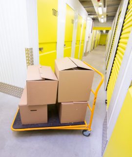 Como usar o depósito para locação para expandir seu negócio ou reduzir custos de armazenagem